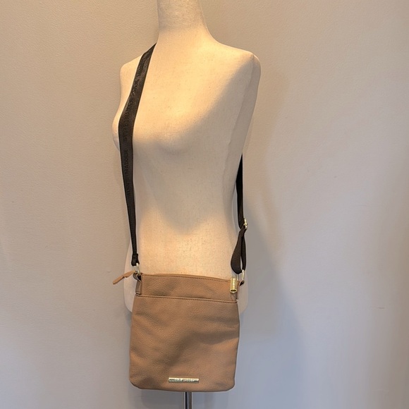 Steve Madden tan leather crossbody EUC - Picture 1 of 14